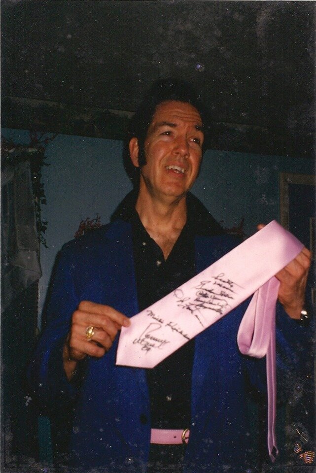 Mark Pringle with pink tie.jpg