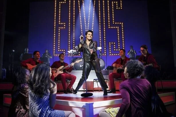 This-is-Elvis_Pamela-Raith-Photography-copy-min.jpg