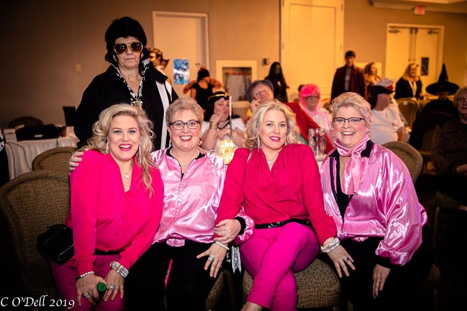 FS 2019 Costume pink ladies by Buck .JPG
