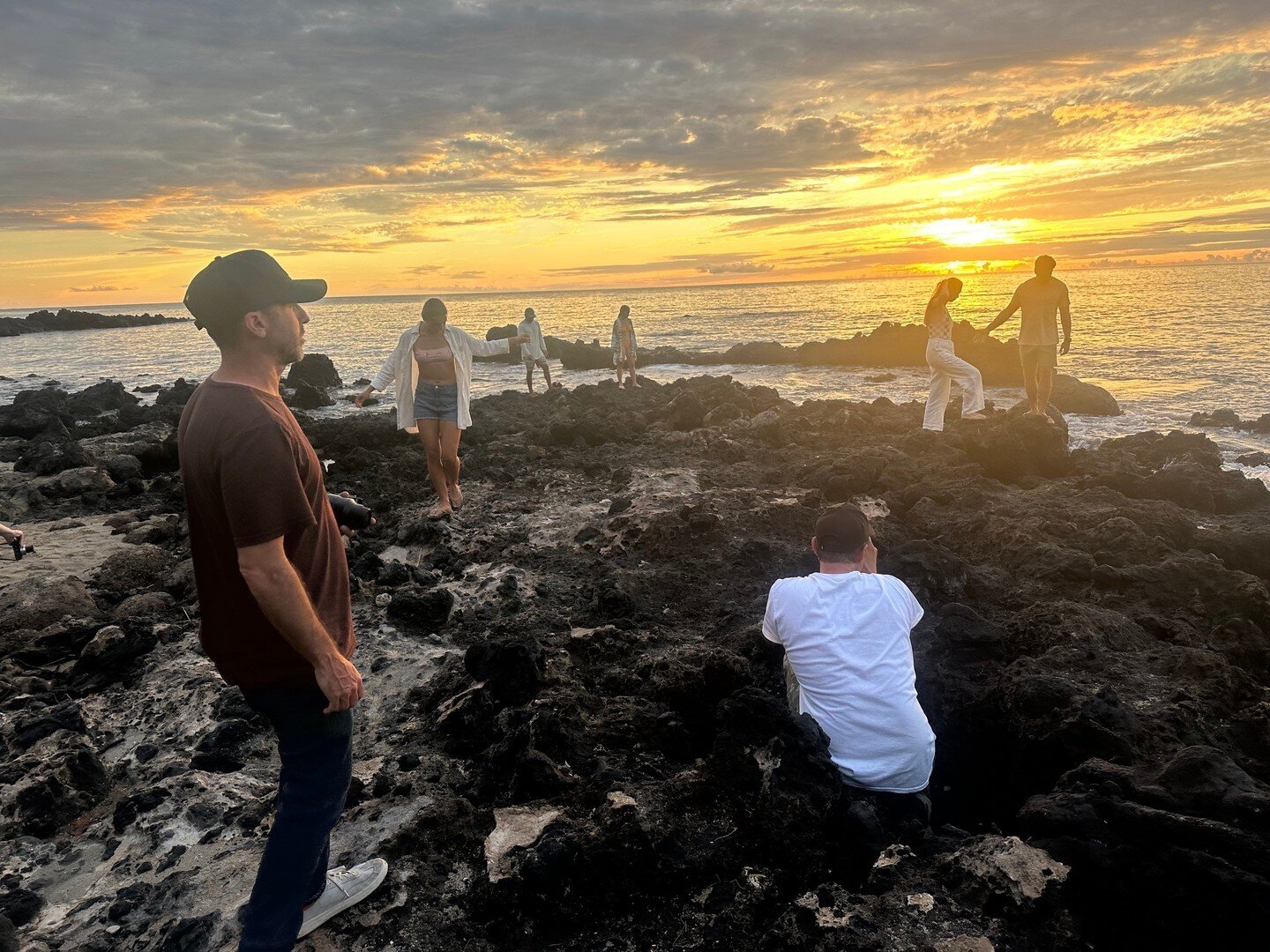 Fun at (Sun)Set⁠
#BTS with @OluKai ⁠#AnywhereAloha ⁠
#Minnow11