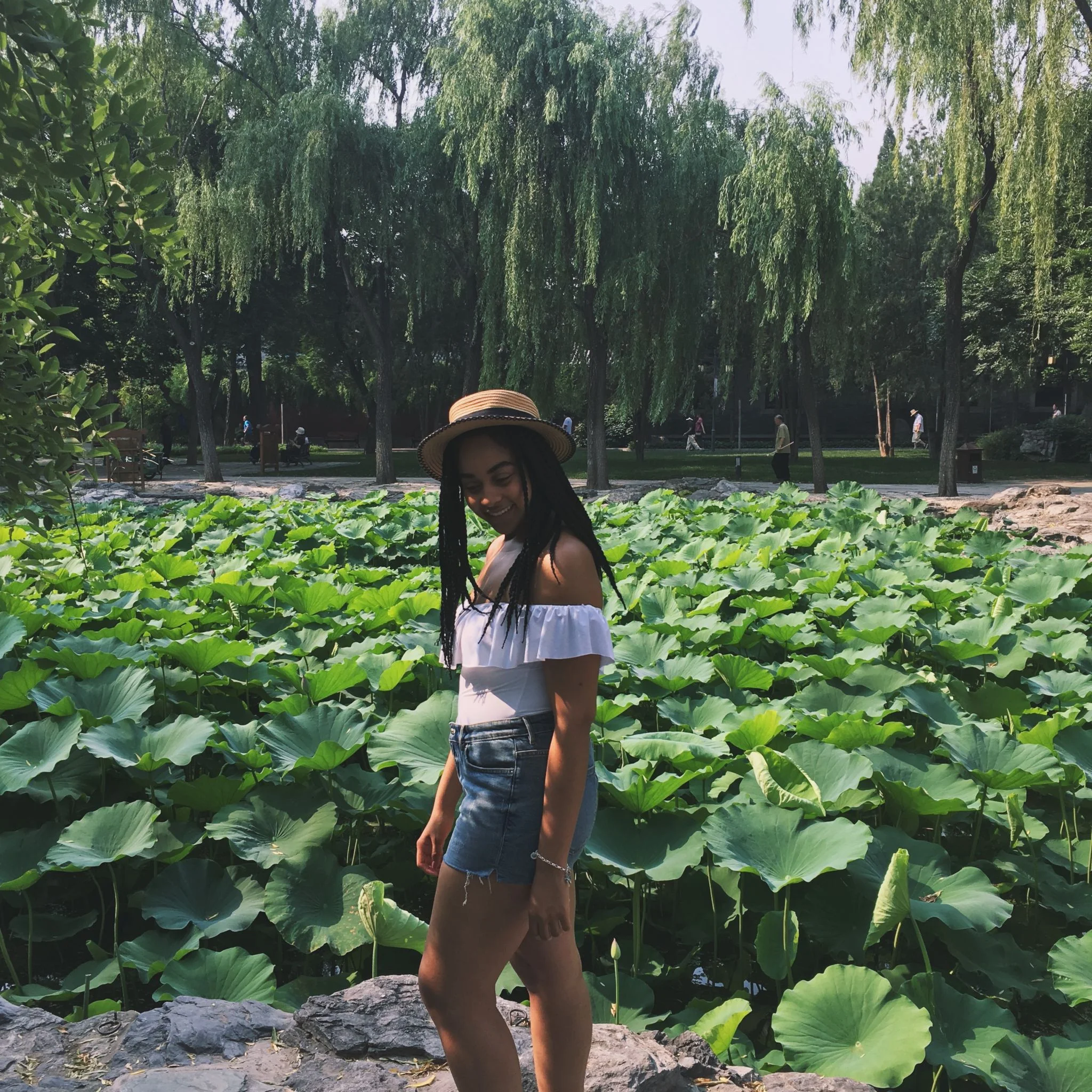 Travelling while on your period: a How to Guide + Essentials