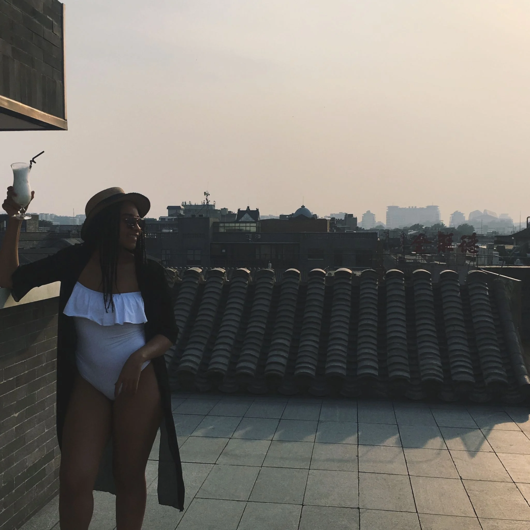 Elaisha Goes...To The Emperor Quianmen Beijing