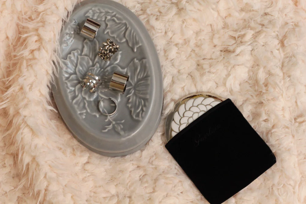 I'mma let you finish ft. Guerlain's Météorite Skin Perfecting Matte Powder