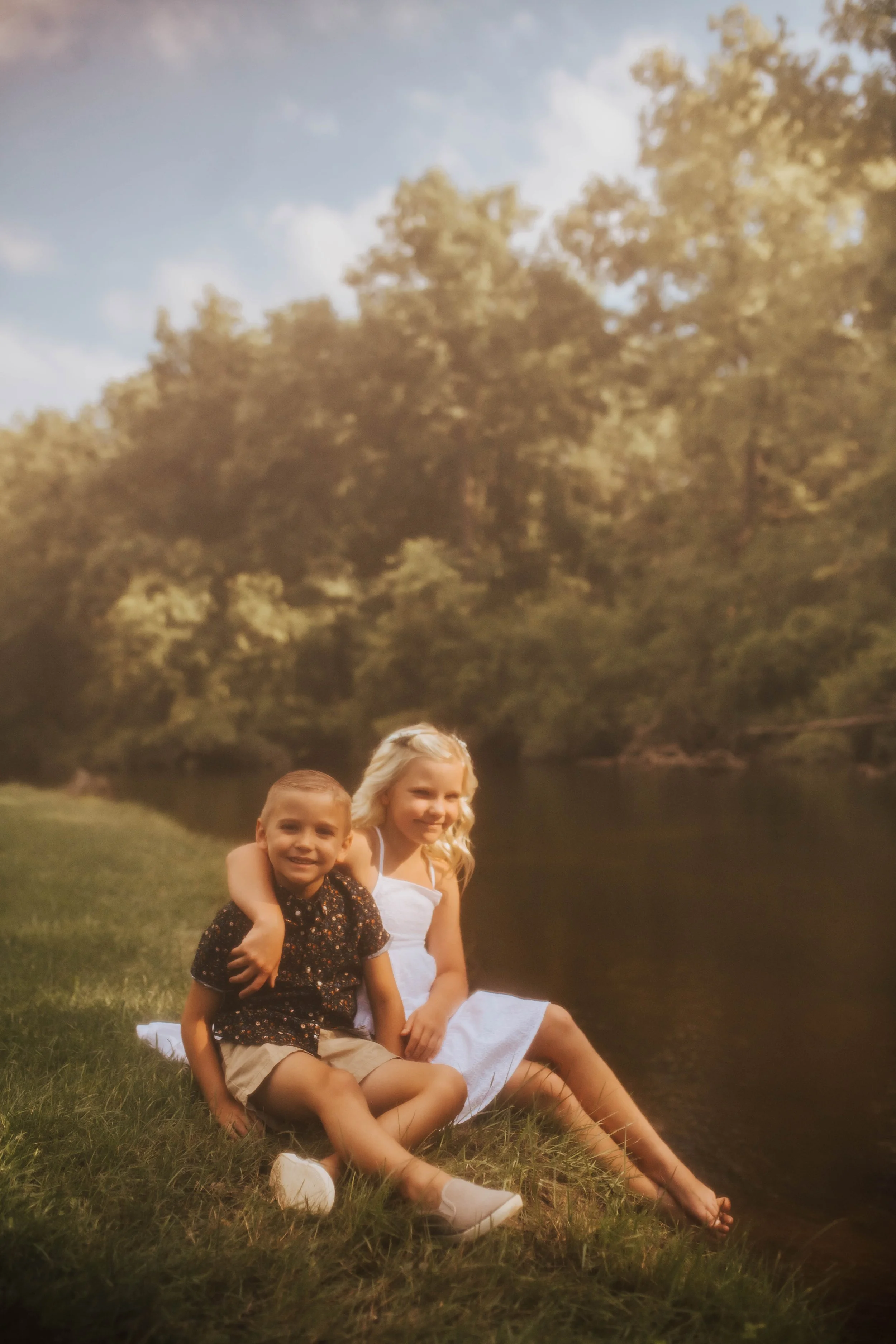 A Vintage Inspired Summer Family Session // Morley, Michigan