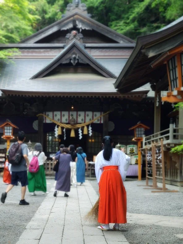 From Mental Clutter to Mindful Space