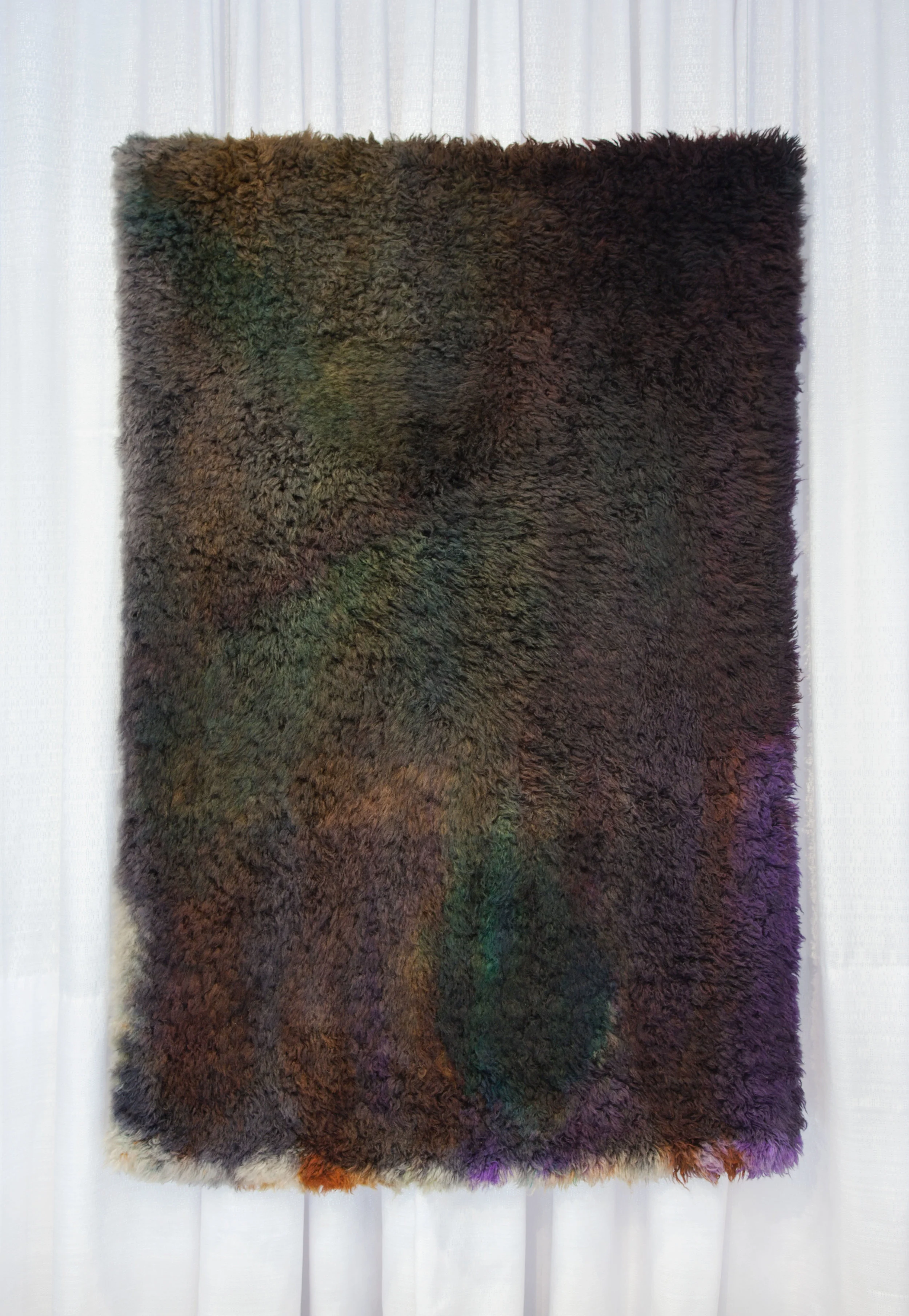 Before capillary action completes, 2017, wool rug, acid dye, hairspray.5′ x7′