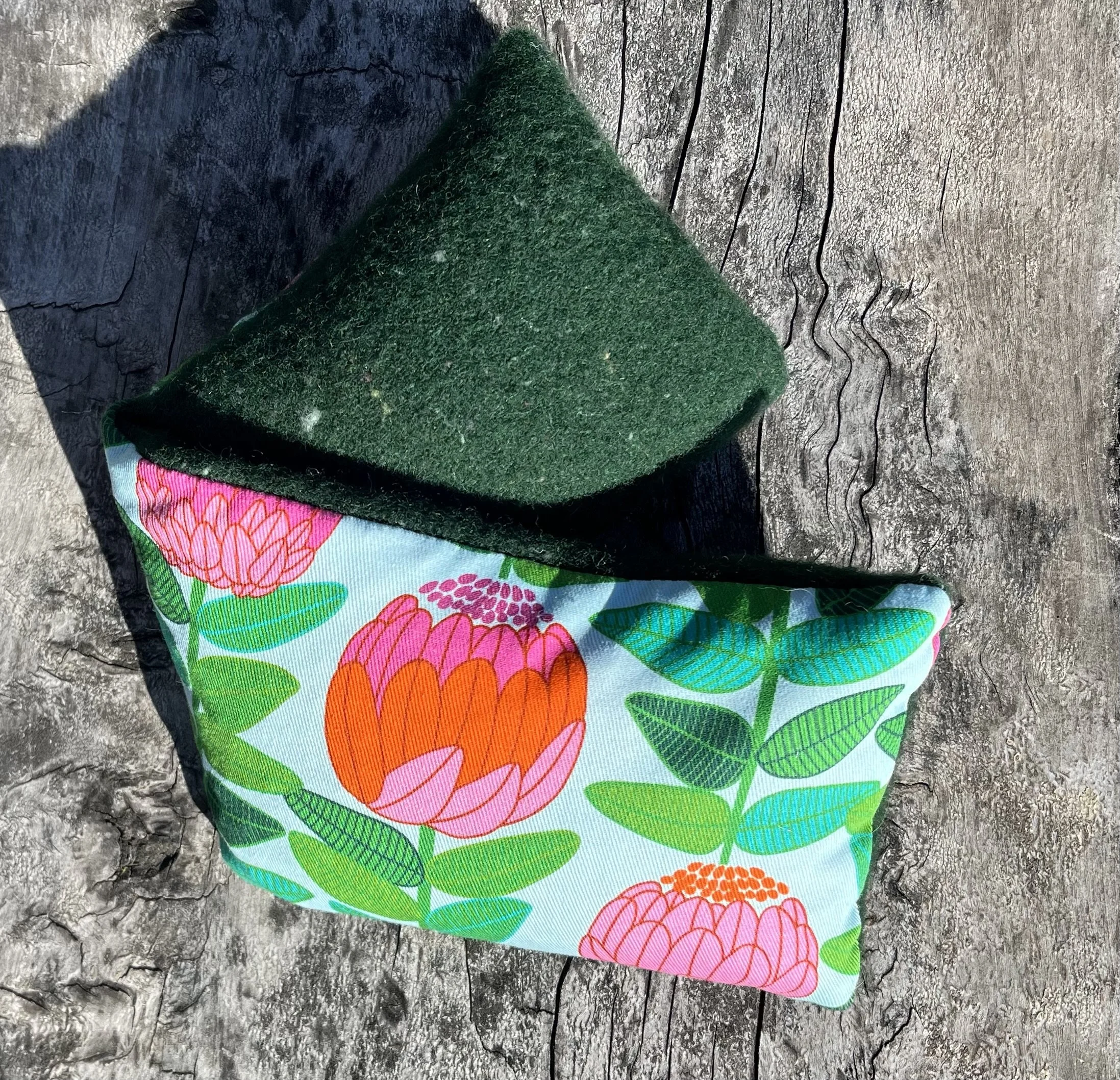 Green Protea Heat-Cold Pack