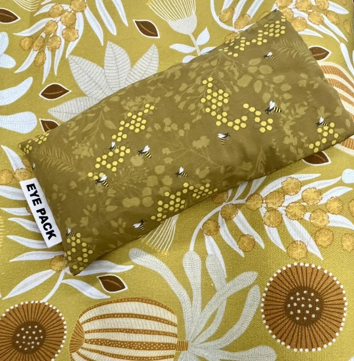 bee eye pack.jpg