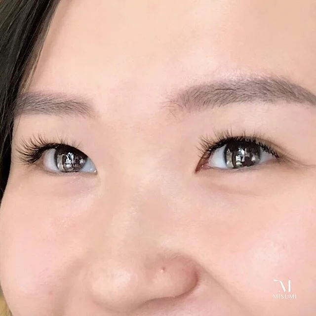 Light and feels like your own real lashes

Fabulous morning always start with fabulous eyelash!

Using Premium products from Japan
our lashes are:
&bull; natural looking
&bull; non glossy finish
&bull; heat resistant
&bull;  hypoallergenic
&bull; wa