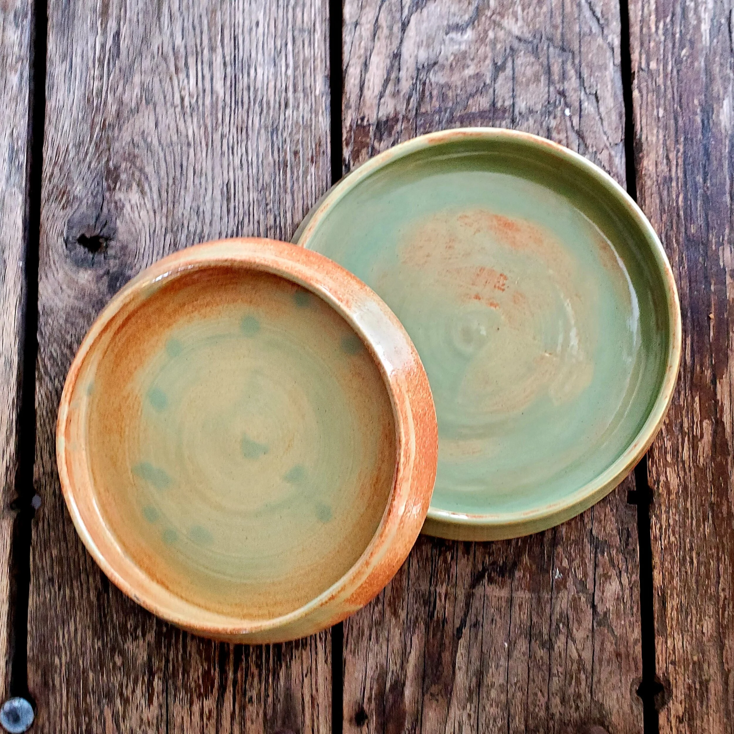Farmhouse serving bowls
