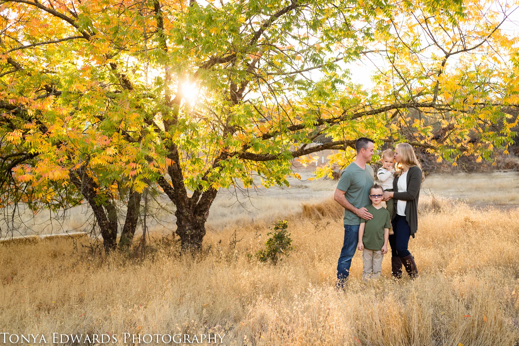 Tonya Edwards | Oroville Photographer