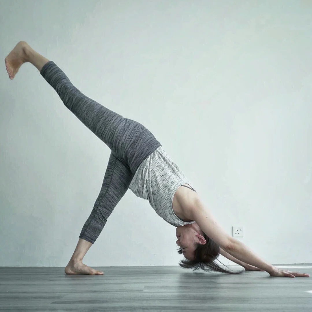 This Week In Nithya Priyan School Of Yoga: Handstand Hangtime