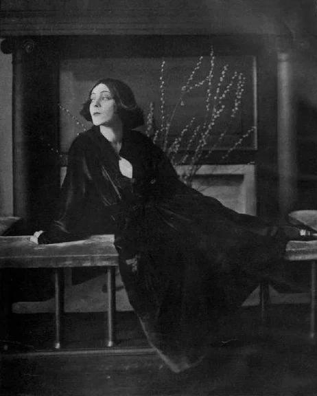 Salome 8.jpg