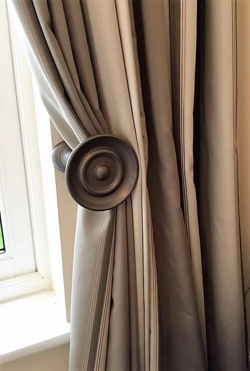 Case Study: Modern look with clean colours and styles — Ionaida ...