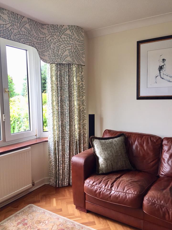 Shaped pelmets, curtains and matching cushions — Ionaida Curtains