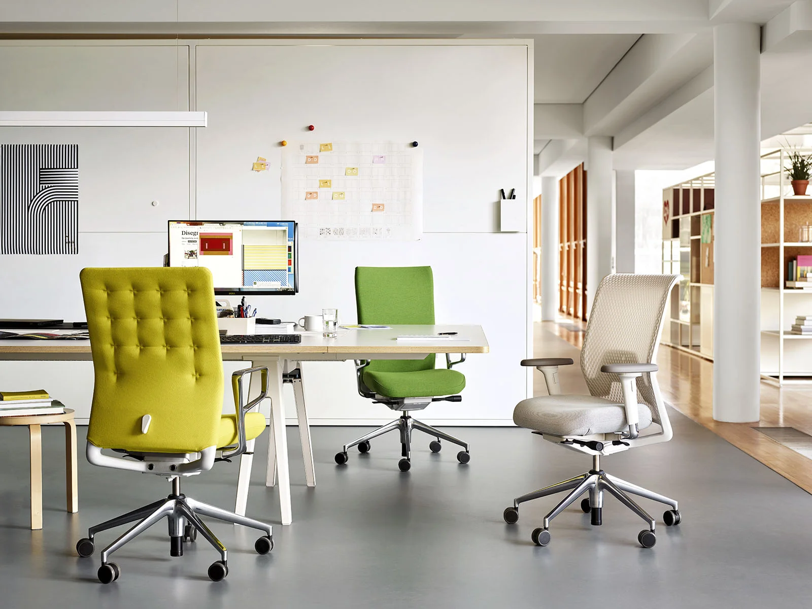 work_ID Chair_1766043_master.jpg