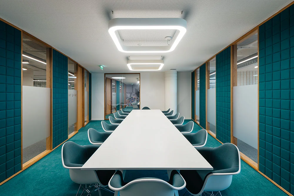 olx_group_offices_17.jpg