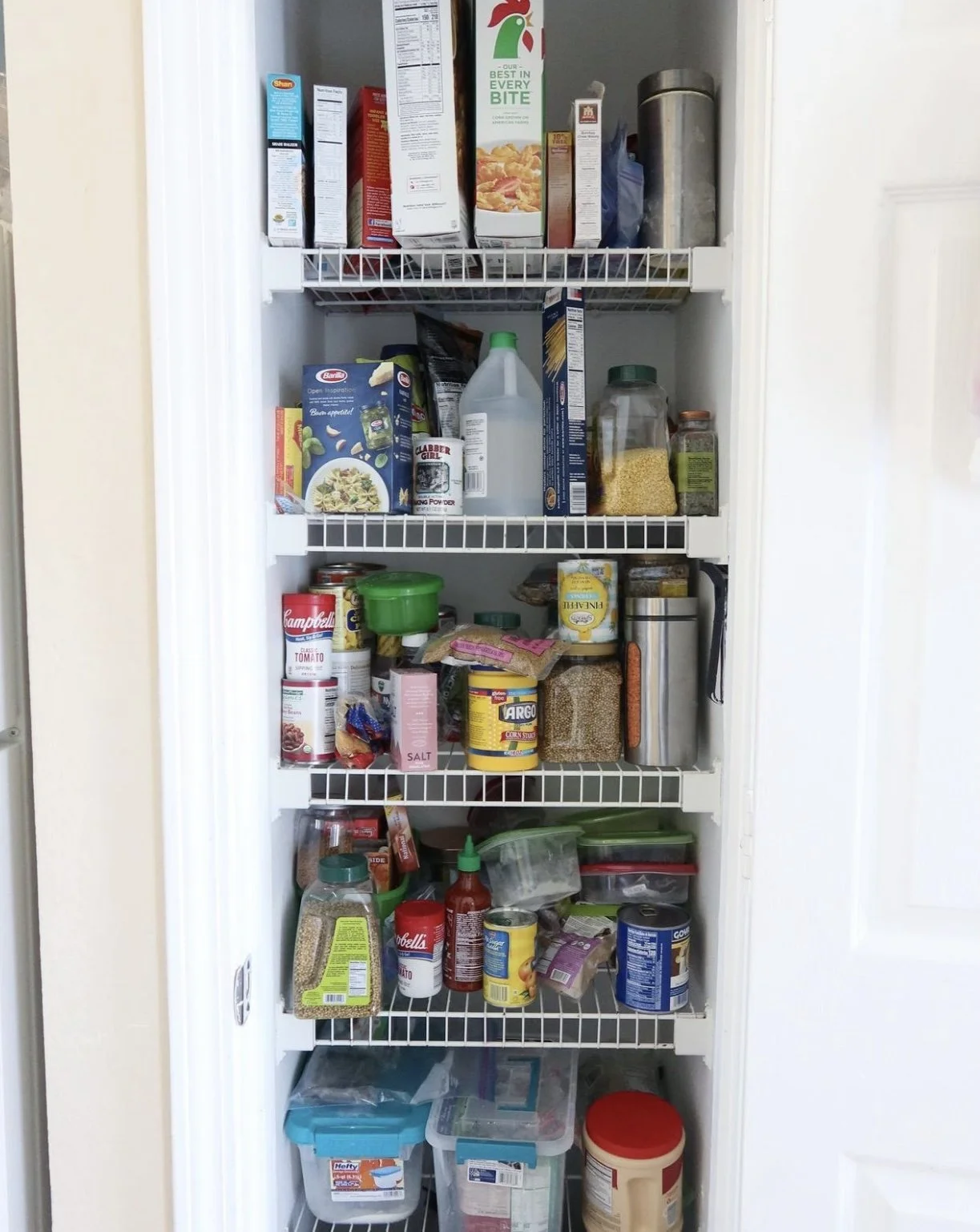 04-pantry-after-as-bonus.jpg