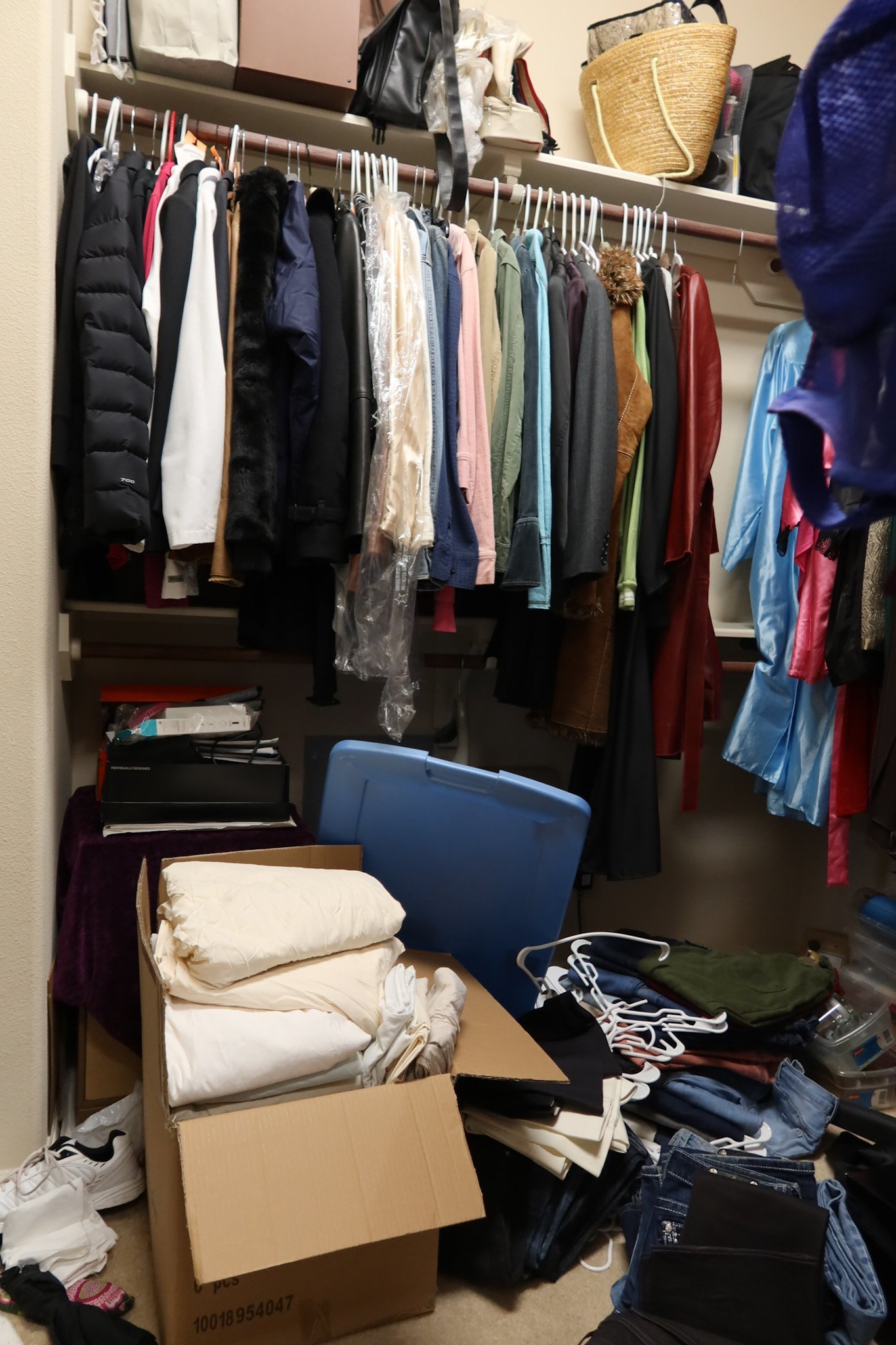 03-adhd-friendly-closet-example (1).jpg