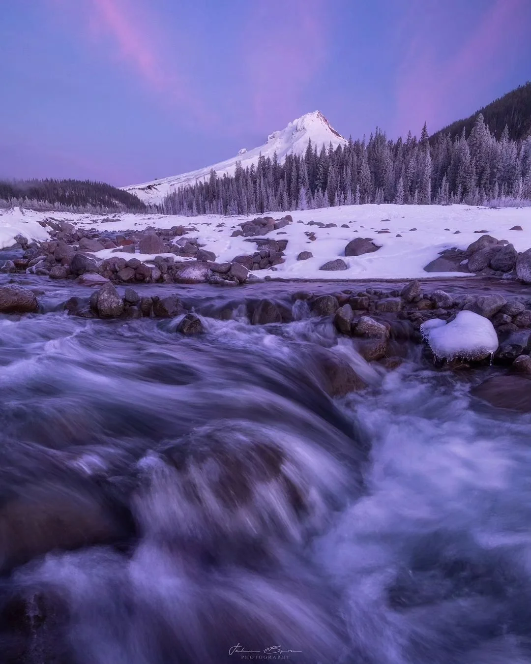 Mornings with Mt. Hood
____________________________________________ 

A few frames from mornings around Mt. Hood with frozen toes.
________________________________________ 

Image Details
📷: @canonusa Canon 5dmIV
Lens: Canon 16-35 f/4 
Tripod: @benr