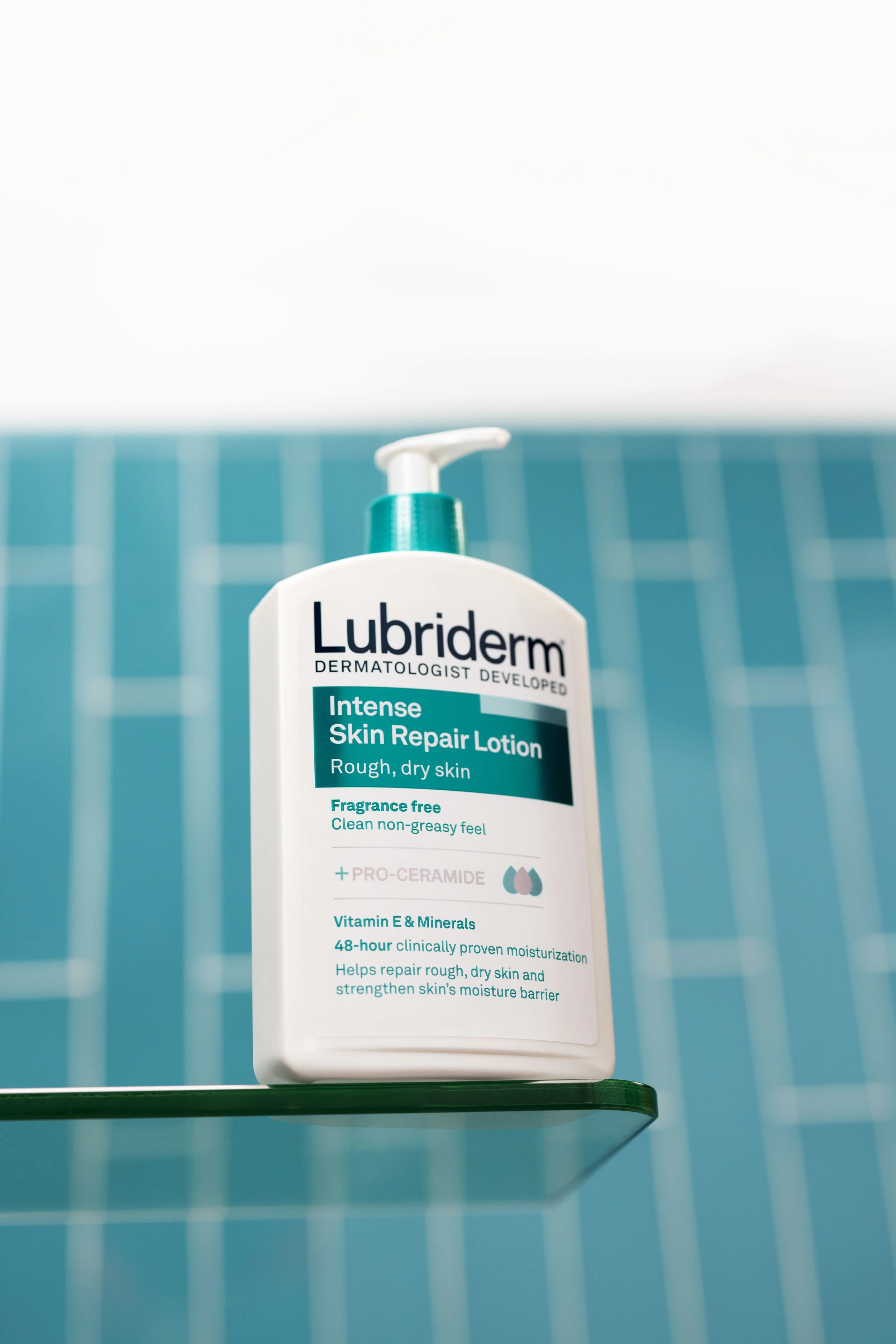 00_Product_Lubriderm_1584.jpg
