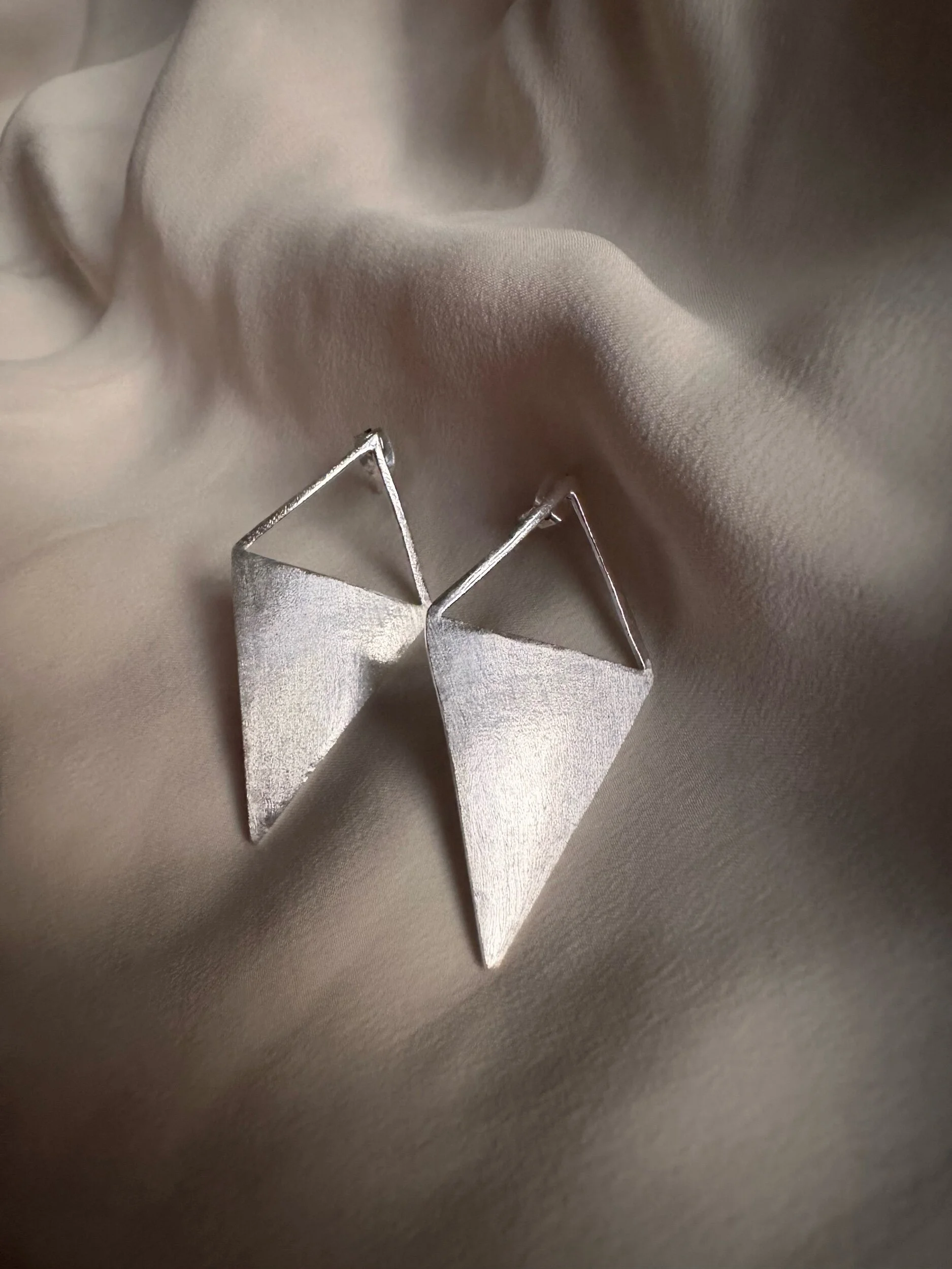 BED19DDC-67F0-4DF9-82E3-DDC019B2BDC3