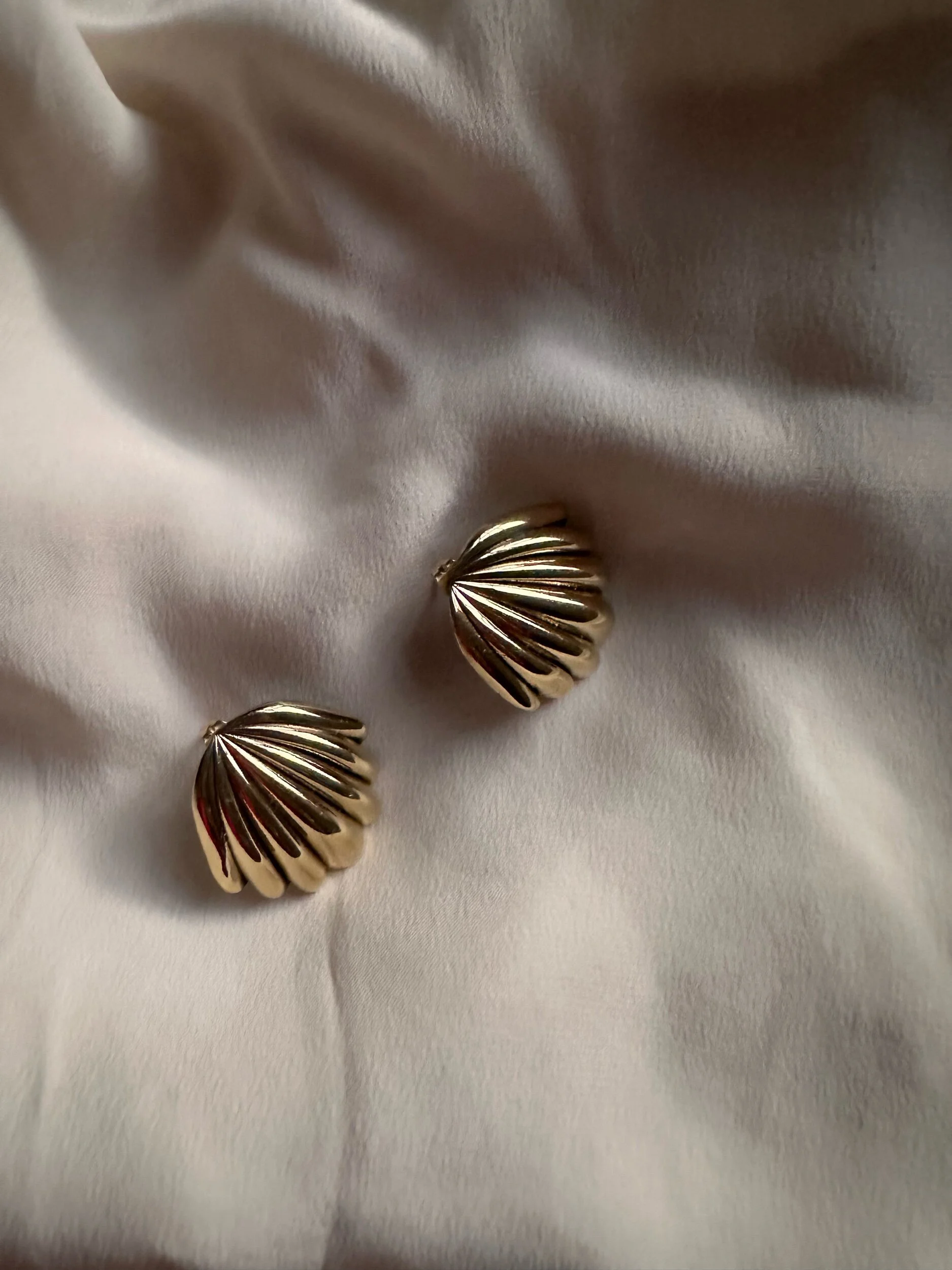 328AD9A1-02C9-4873-9A6C-B69E87FCA842