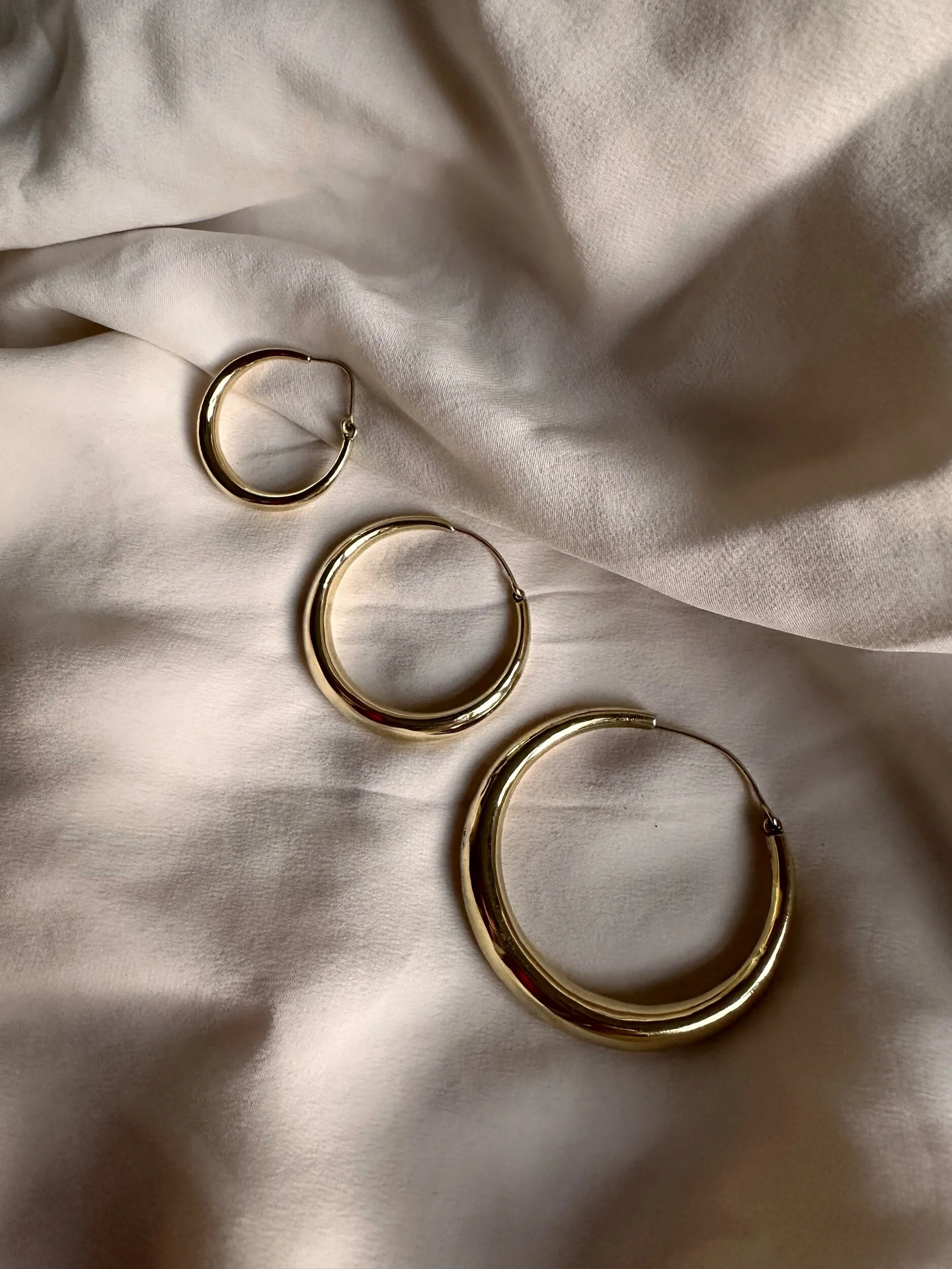 5C5C86B8-DD75-4AA8-83B2-94C3DD4F990D