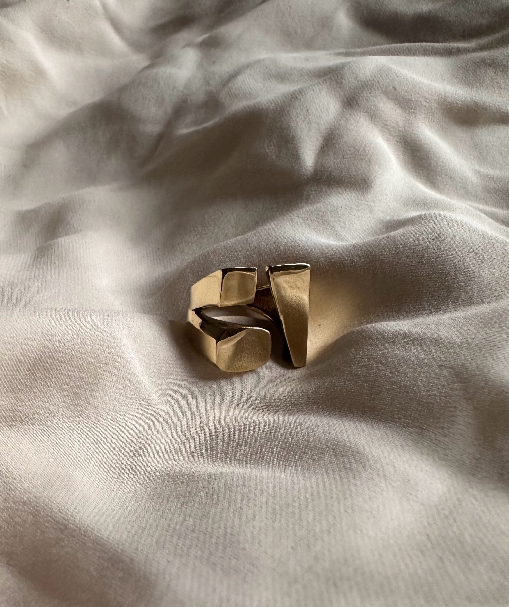 390A5934-A72B-4E43-B74B-CD191503C882