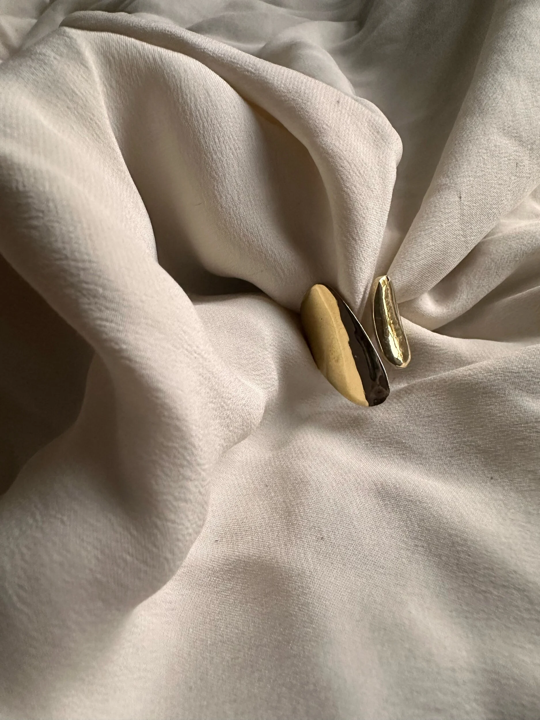 960031FB-B672-4E36-AACD-56EFBF11D4A0