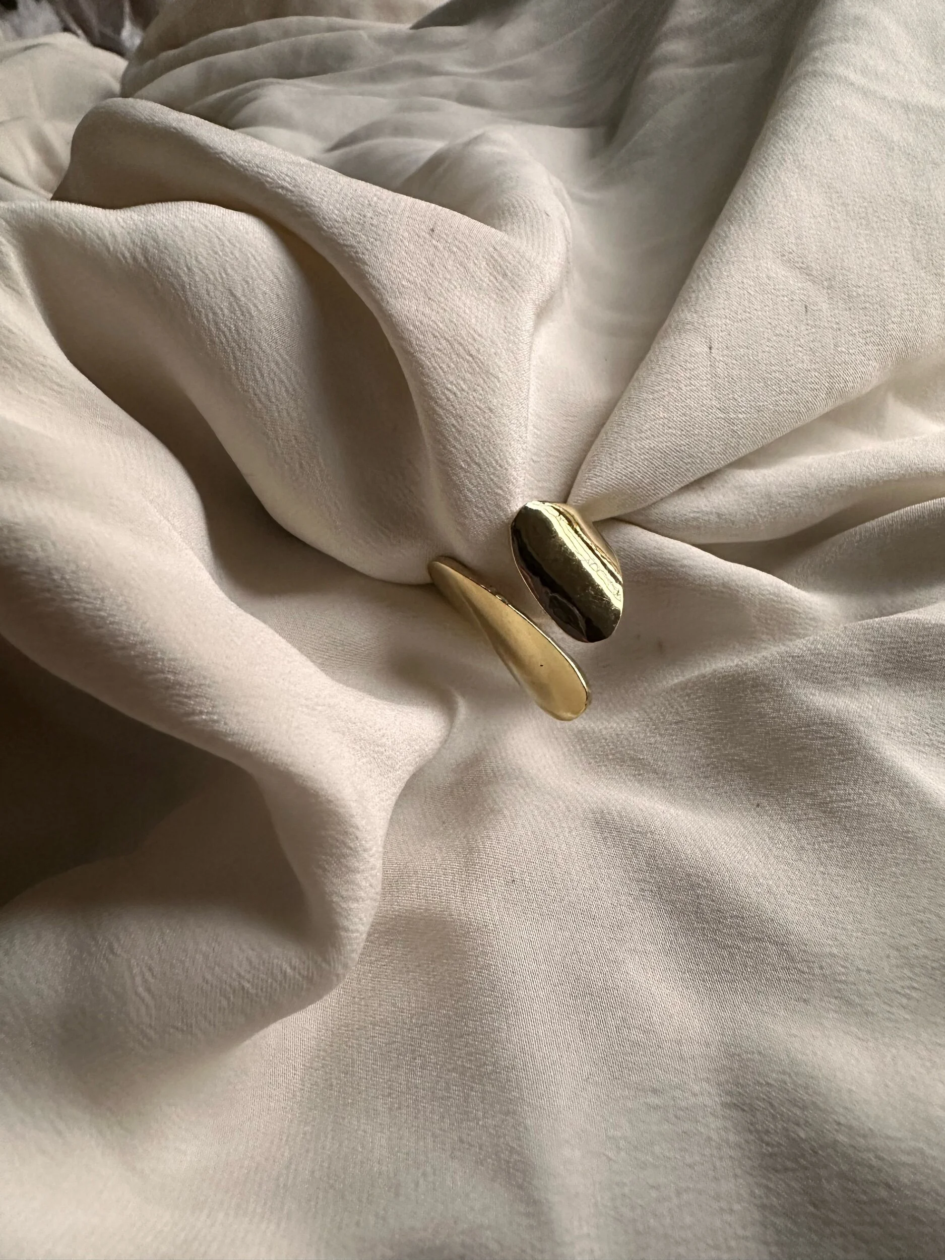 FE6DAB49-F452-459B-99E8-7FCCED07645F