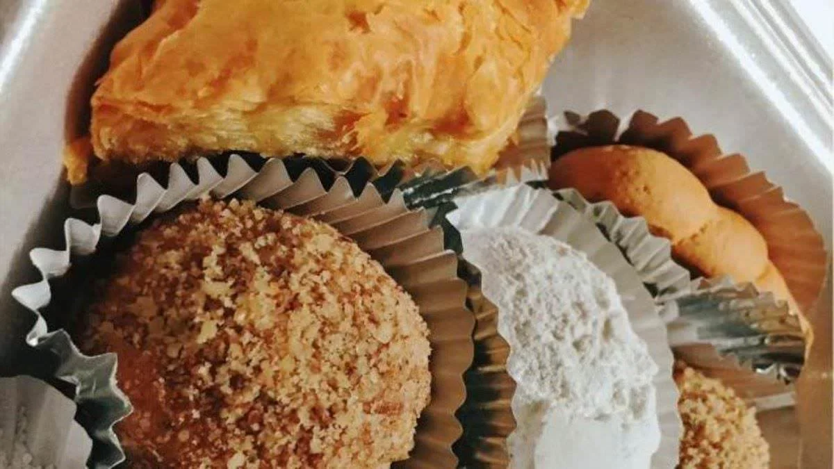 Christmas Bake Sale - Philoptochos