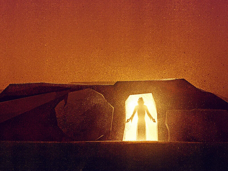 Resurrection Service (Ανάσταση)