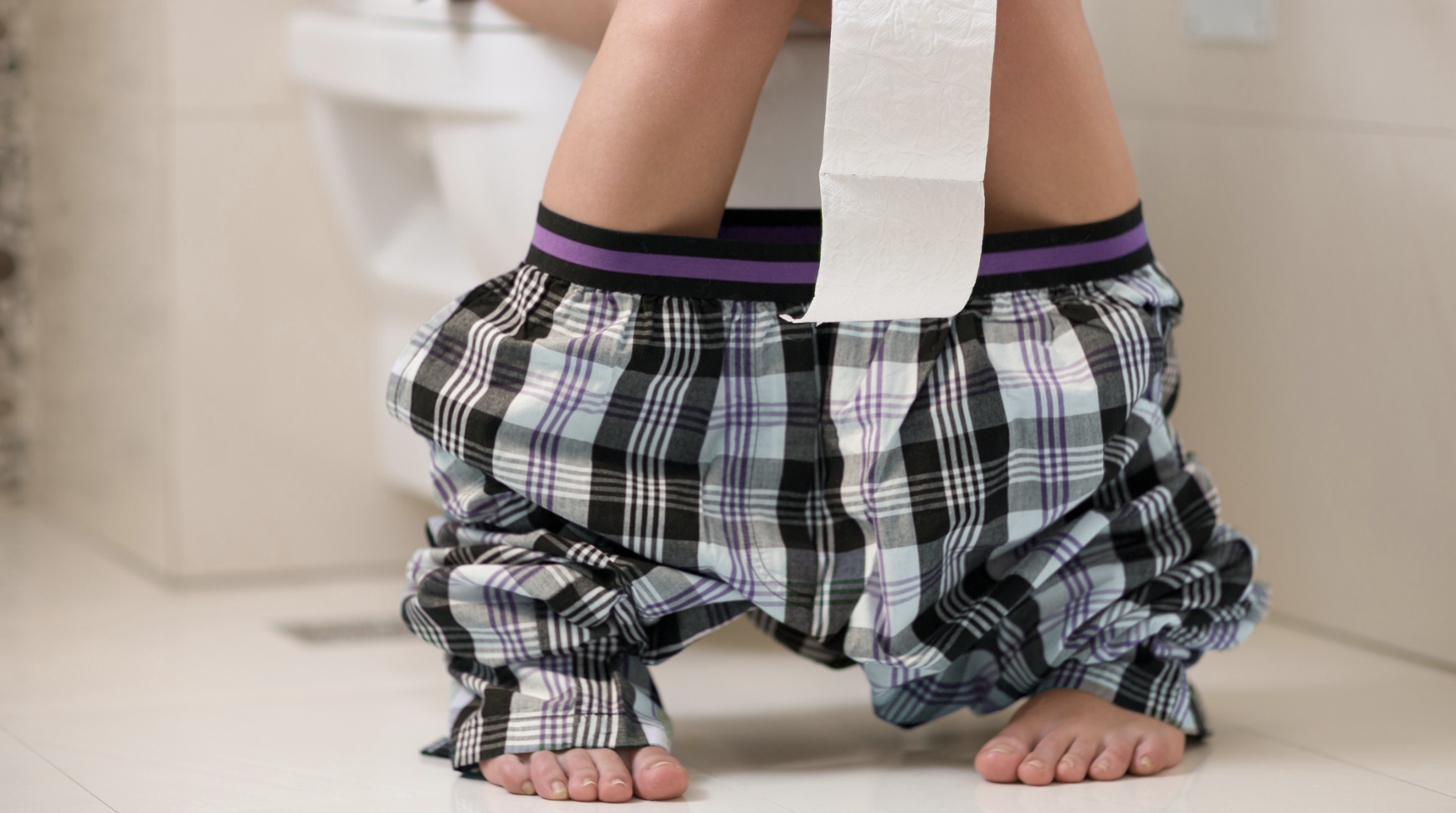 Are You Pushing Out Your Pee? 5 Tips for Proper Urination (And Why it Matters) pic image