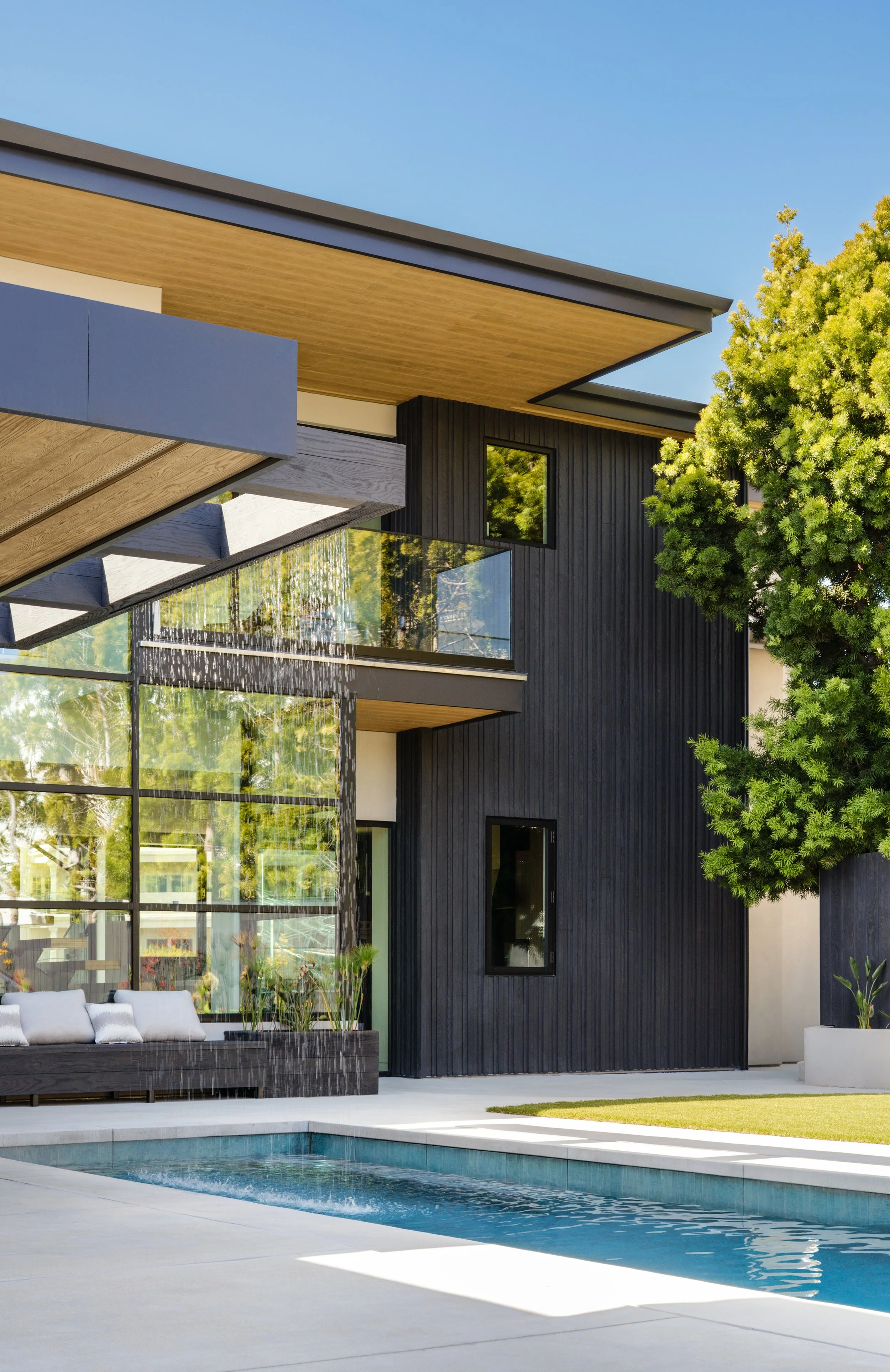 Millboard Oxnard ArturoLauren 4.jpg