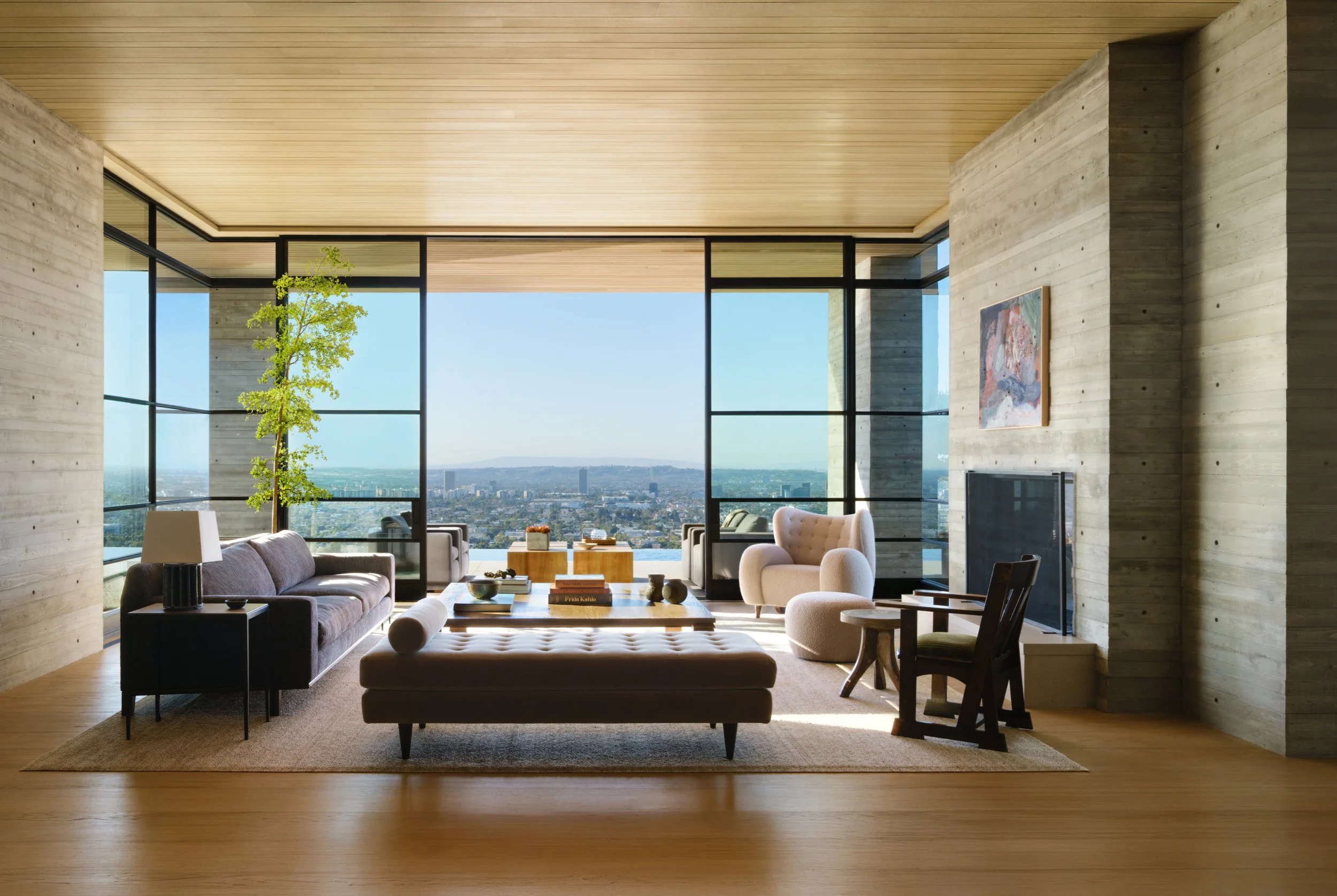 HOLLYWOOD HILLS