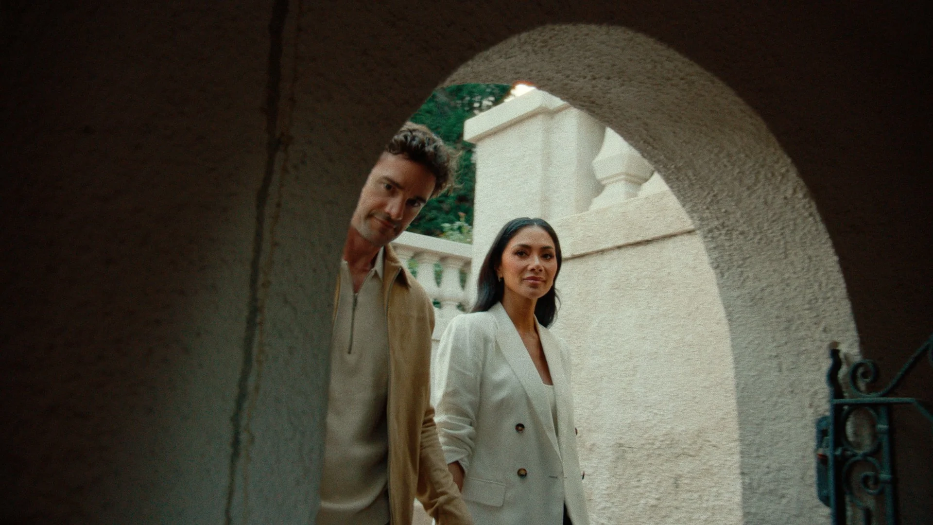 AD_AOO_04_009_BV_AD_x_INFINITI_STILL_9.jpg