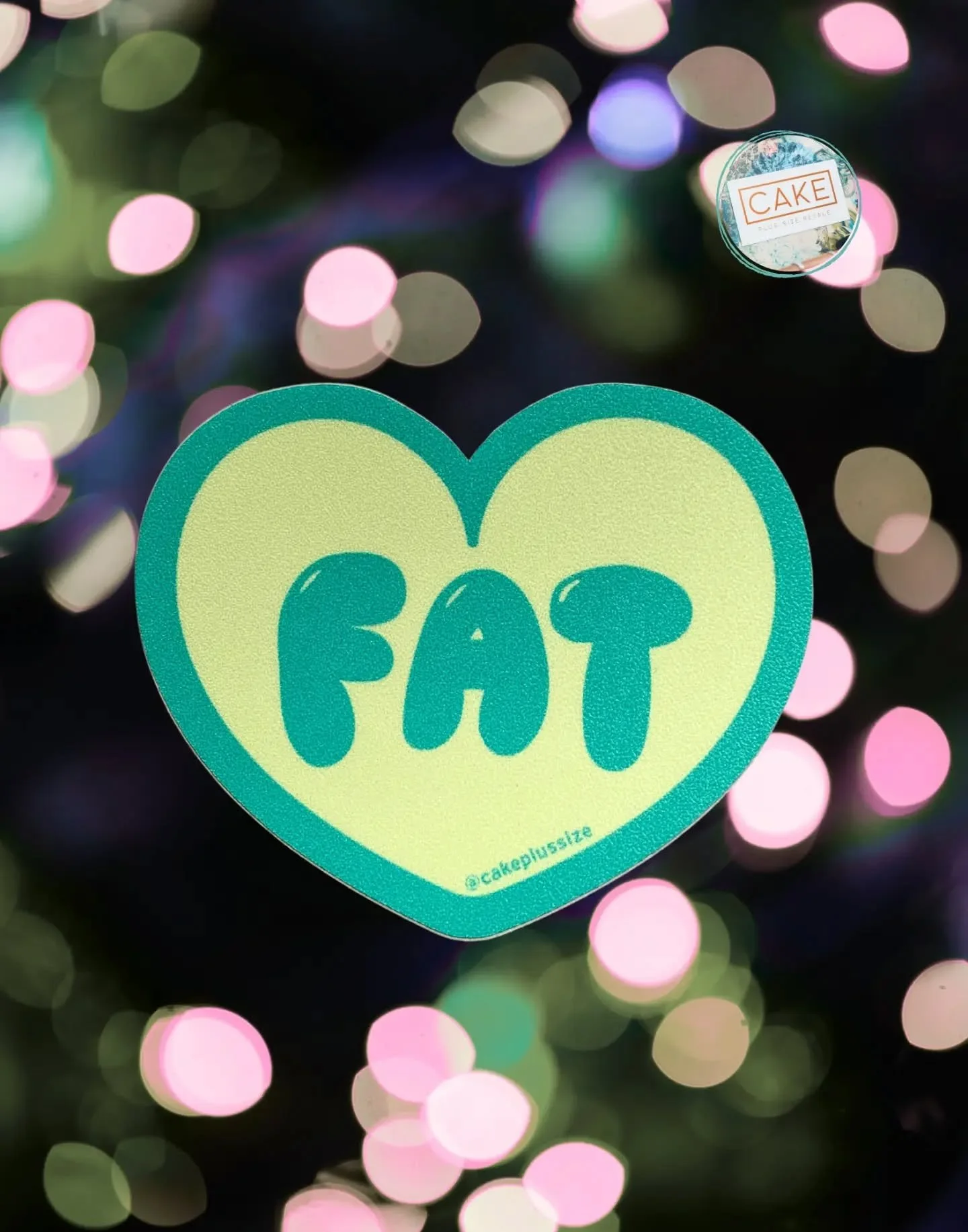 a cake sticker is the perfect stocking stuffer! 🎁 
add one to any order online or grab one in-store. 
which design is your favorite?