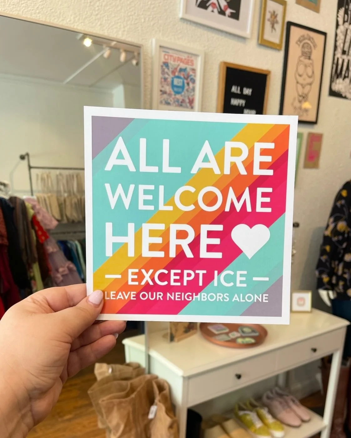 Freshly printed free signs for folks to take as needed! 

Thanks for these free/public resources and downloads @allarewelcomehere.us, @acluofarizona, @billie.claire, @the_ilrc !! If there are other downloads or resources you&rsquo;d like to see, send