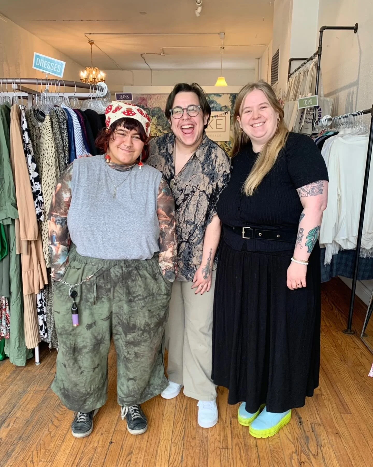 Shoutout to our shop managers!! Delayed winter bday wishes to all of them and appreciation for making it through the slow winter shop season into a bright, getting-busier spring!! 

In order&hellip;
Assistant Manager Jacques (they/them)
Assistant Man