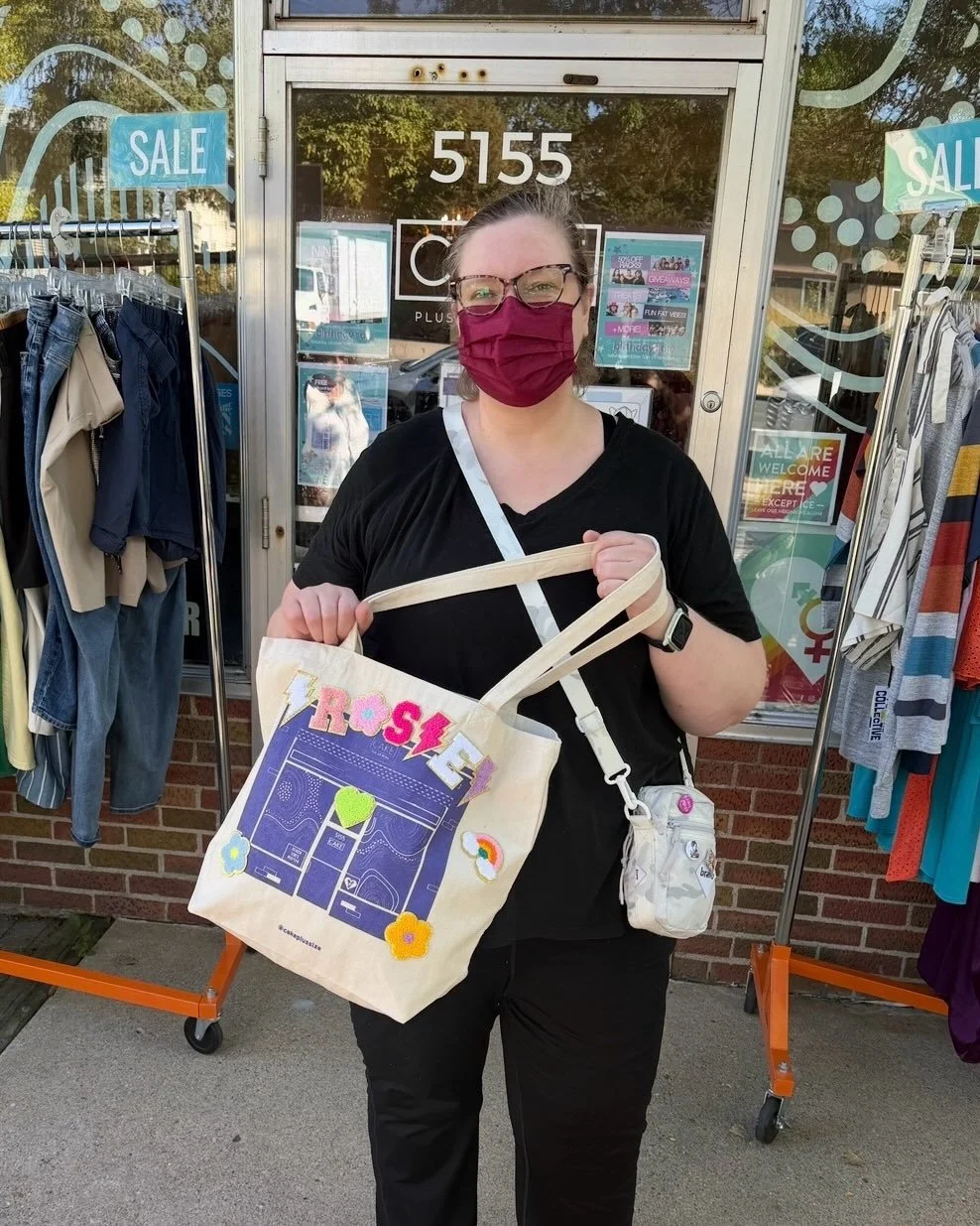 Thanks for your sweet contribution of notions and fun elements to adorn our storefront totes, @ninelivesmn!! We appreciate you!!! 

We especially loved the &ldquo;thanks, it&rsquo;s thrifted&rdquo; decals! Inspired by your iconic marquee!! (Peep it i
