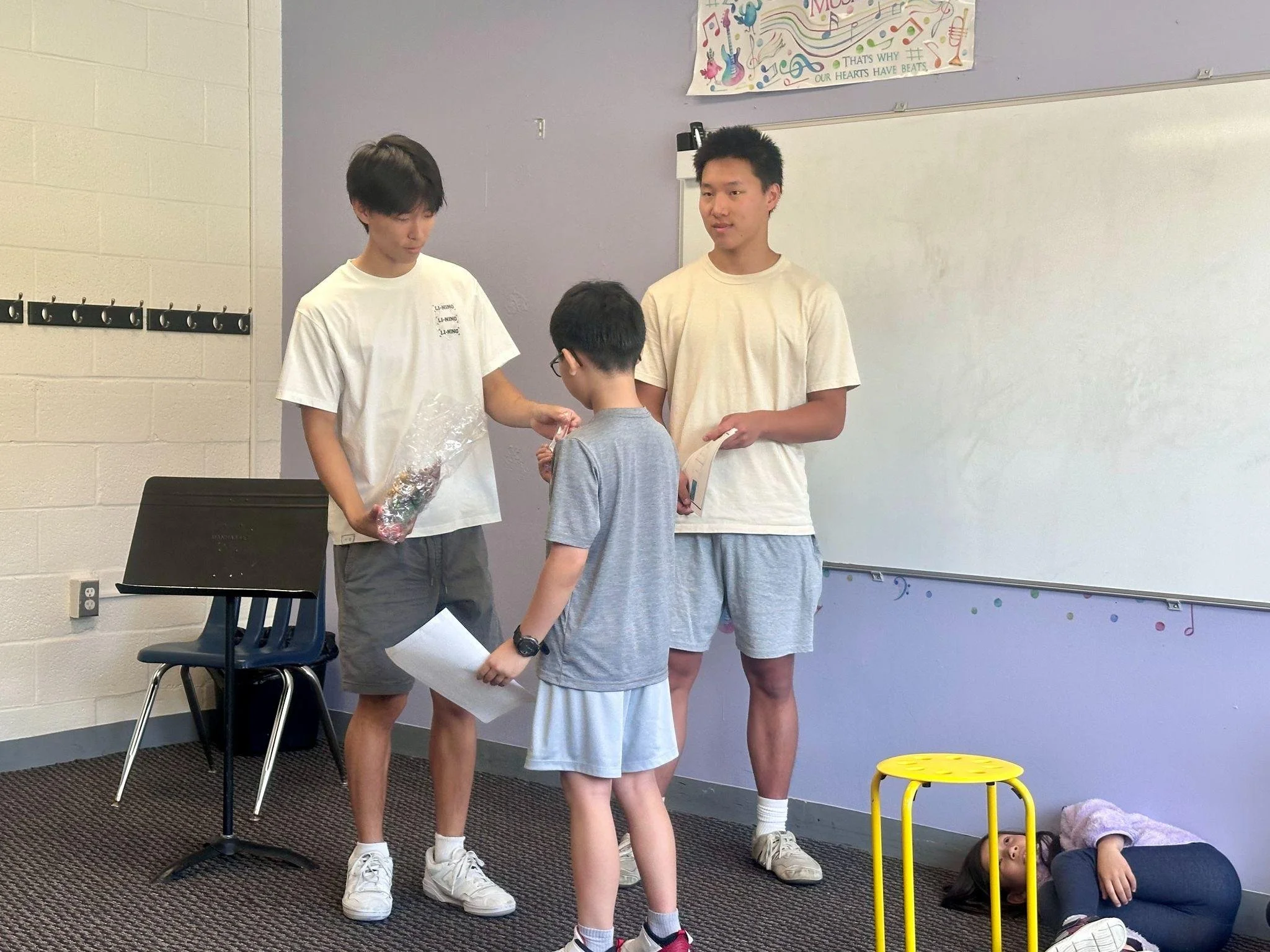 A scene from the education research and Stringclusive projects
