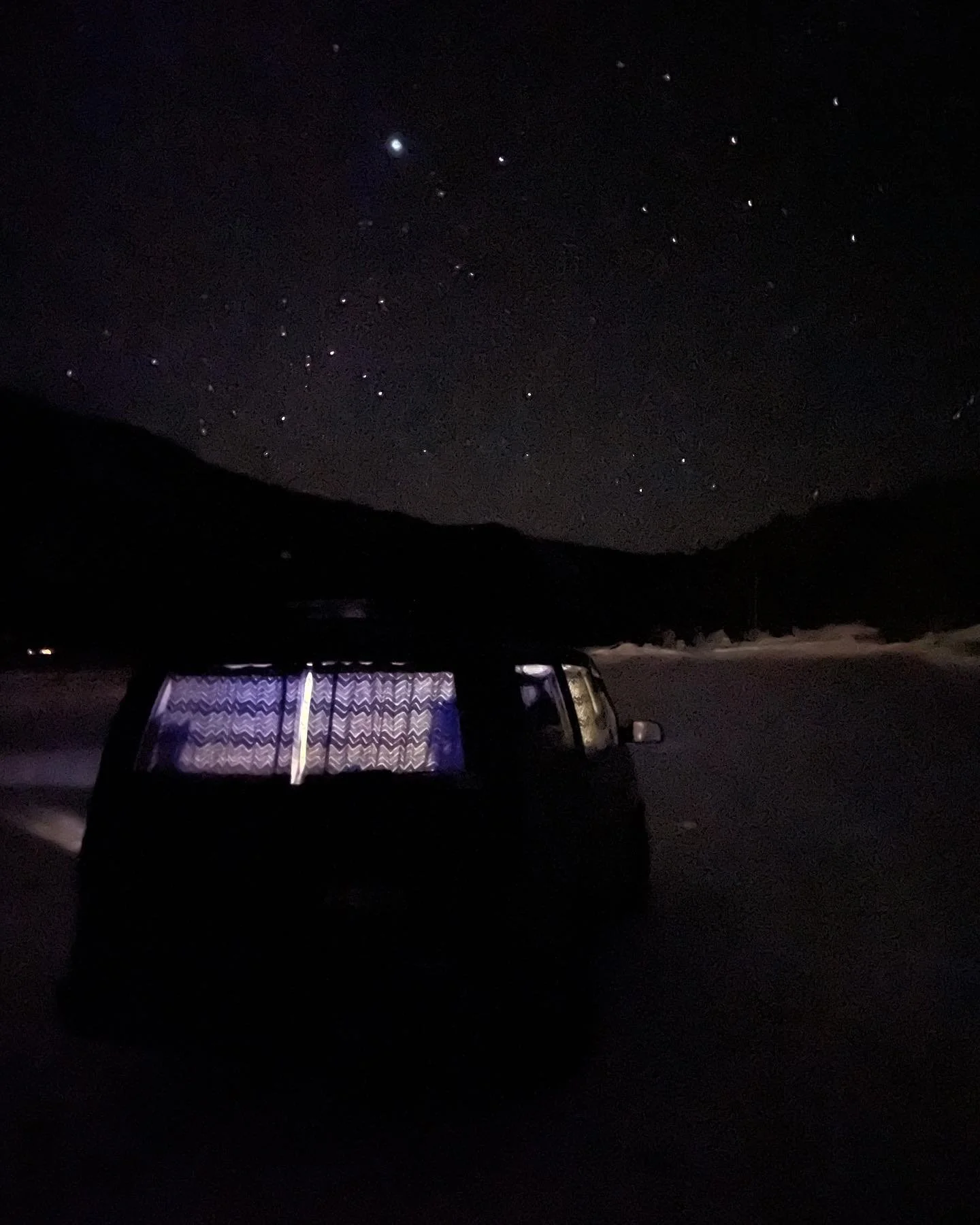Cozy night under the stars ✨🔭#bigsky #montana #vanlife #outdoorsy #campervanrental #rentabobby #astrosafari