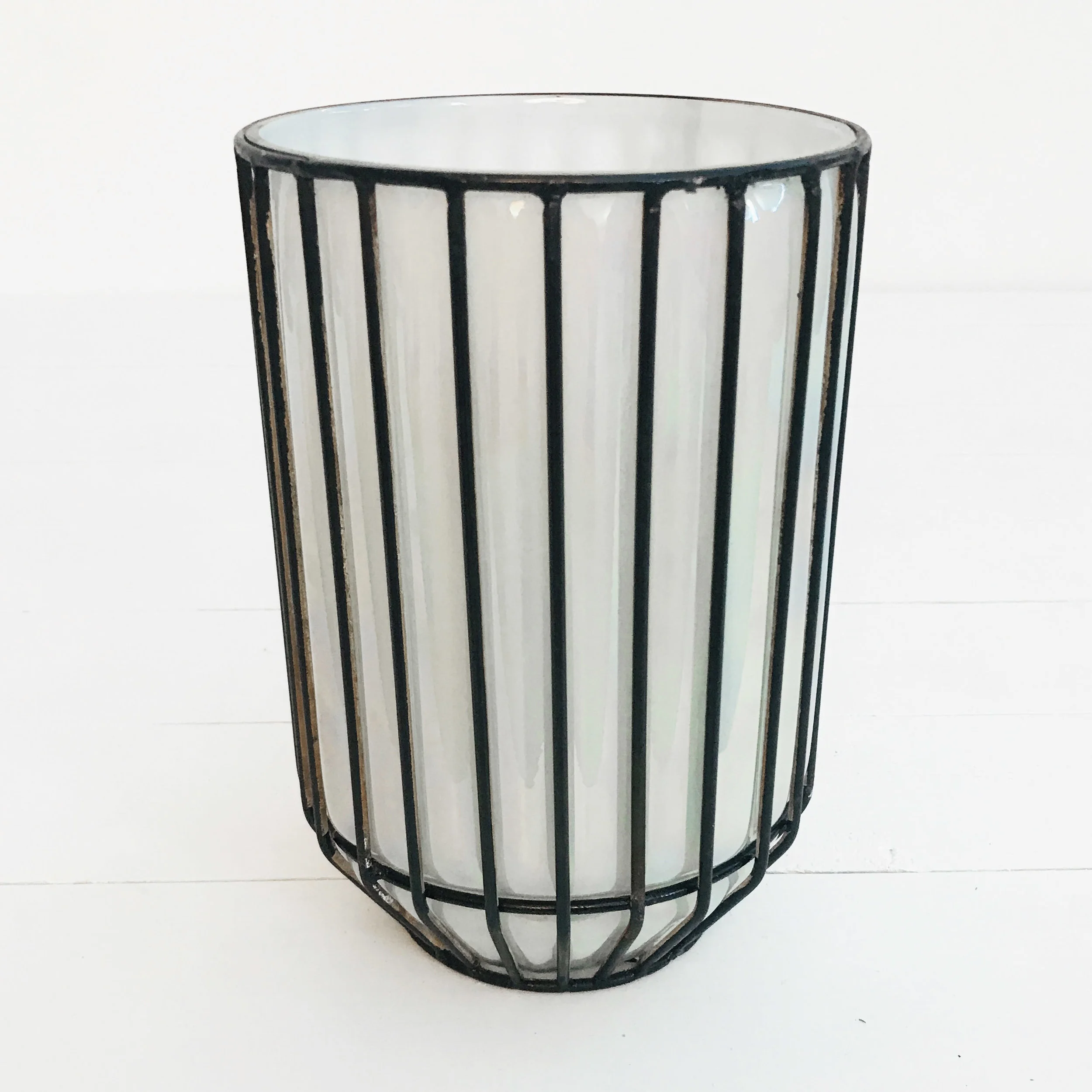 keep-it-living-pearlescant-vase.jpg