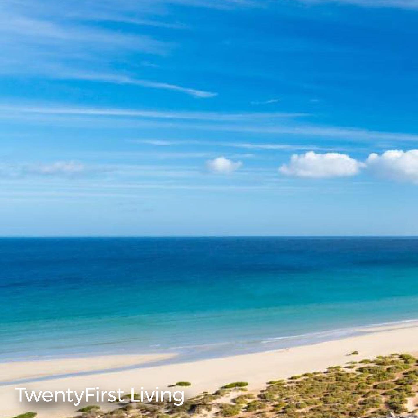 Wishing you sunshine and love during Easter time!
#easter #fuerteventura #stayhome