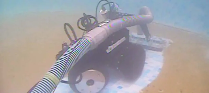 tank-cleaning-robot-dt640-utility-crawler-800x356.jpg