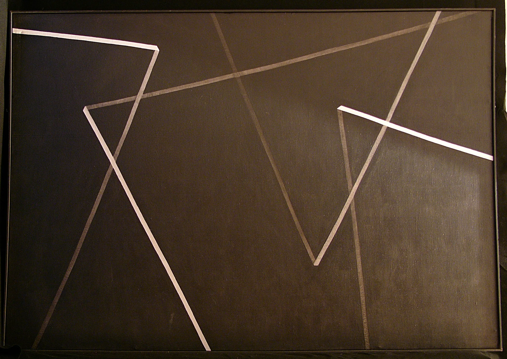 ORPHEUS V (INTERLOCKING V'S)