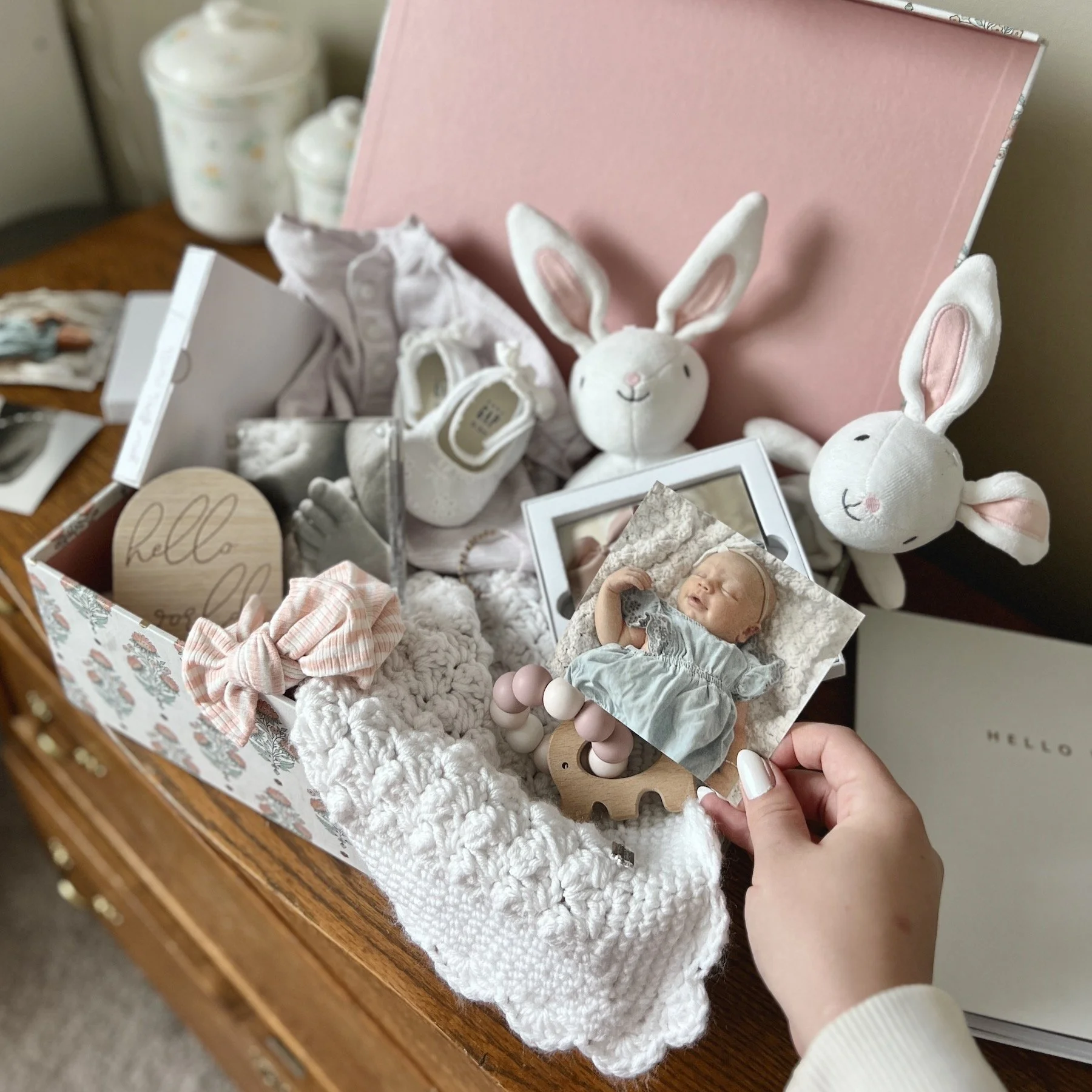 Storing Baby's Memories with a Keepsake Box 