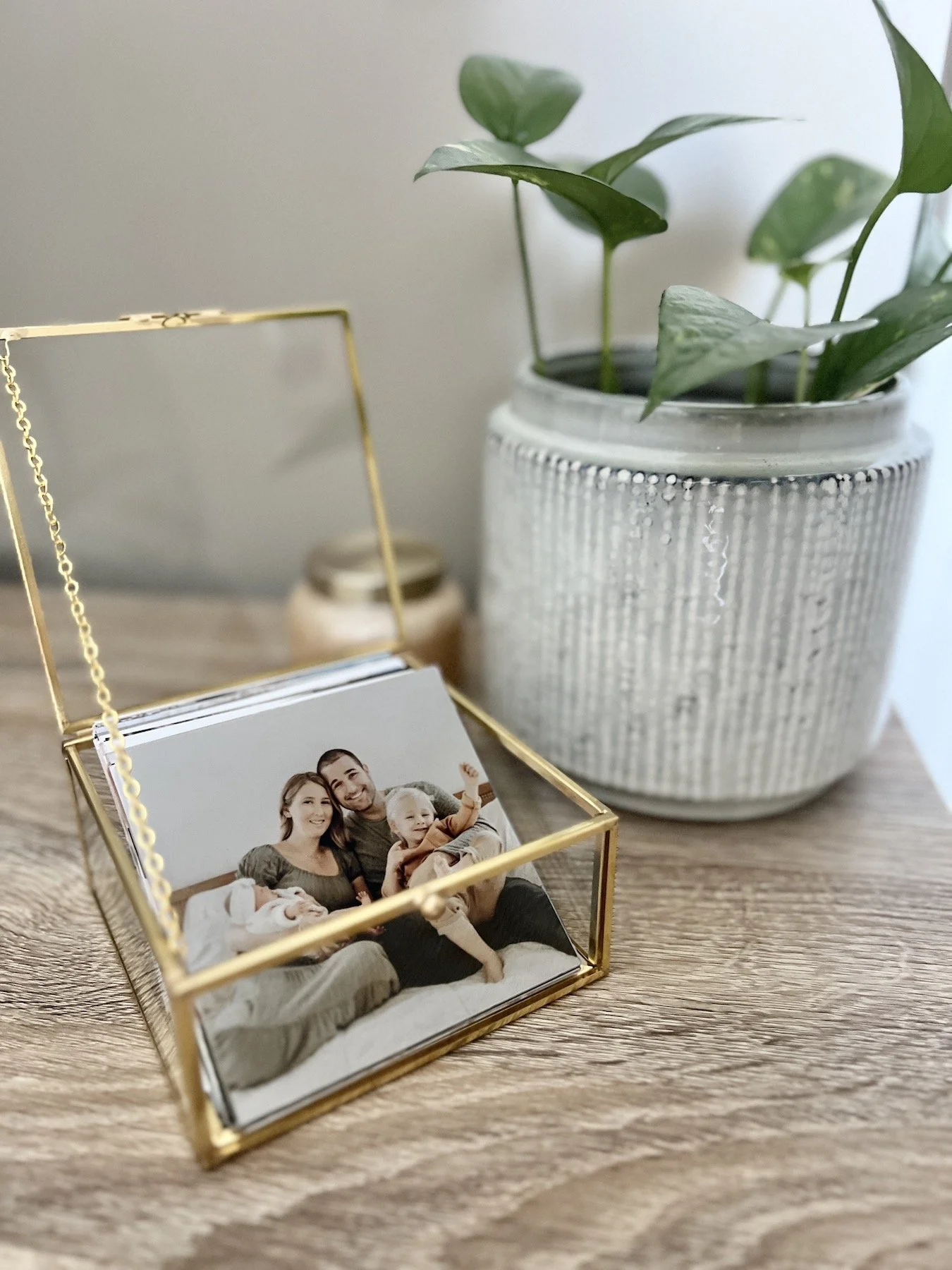 Displaying 4x4" Photos in Your Home Ideas