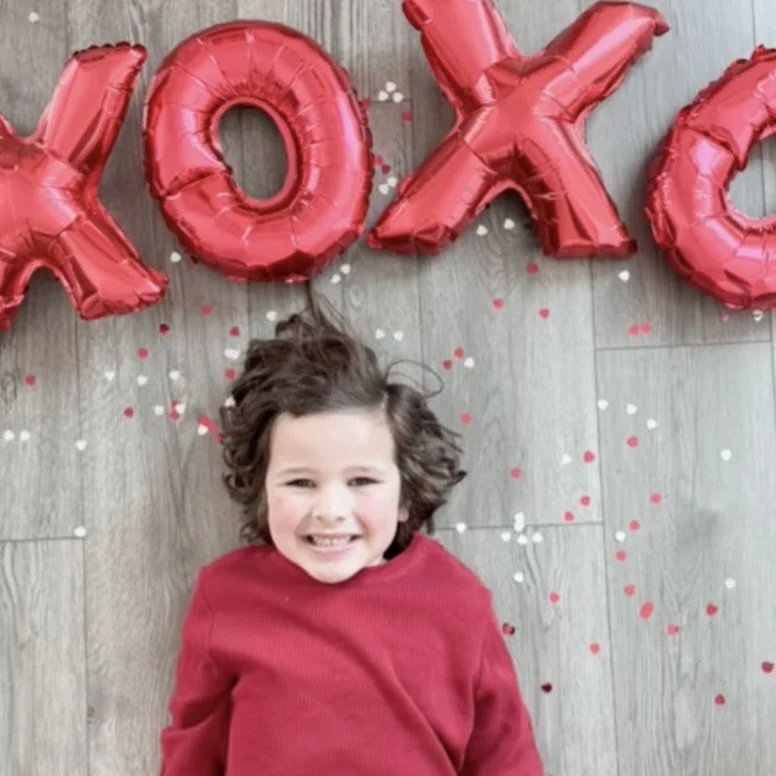 Amazon Valentine's Photo Props